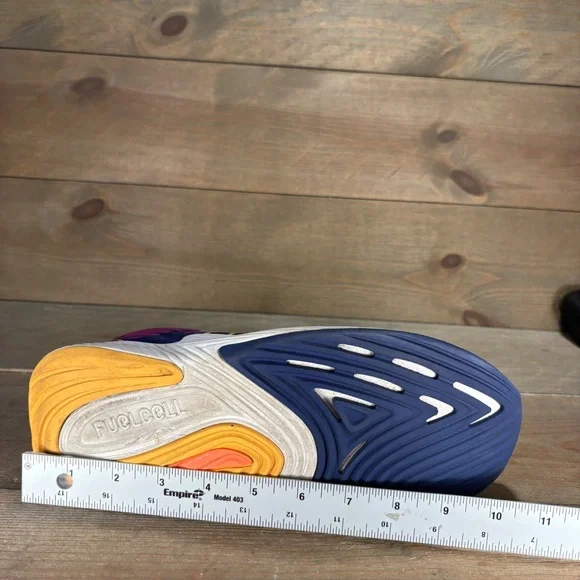 new balance fuelcell prism V2 womens size 10 shoes purple running sneakers - Picture 9 of 9